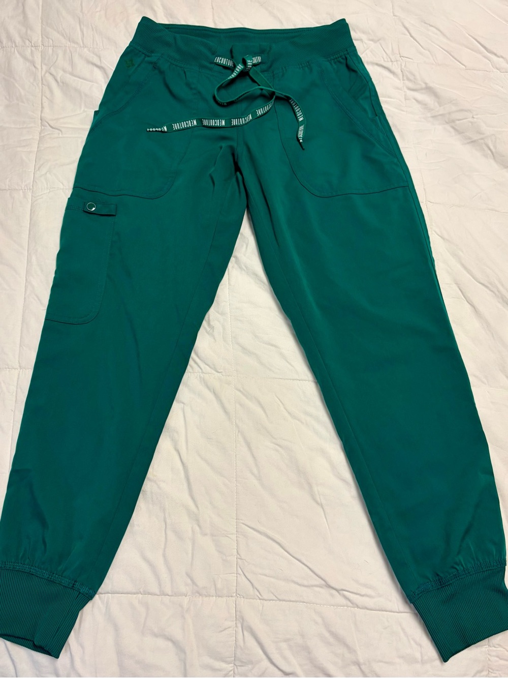 Hunter Green Med Couture Touch Jogger Scrub Pants for Women
